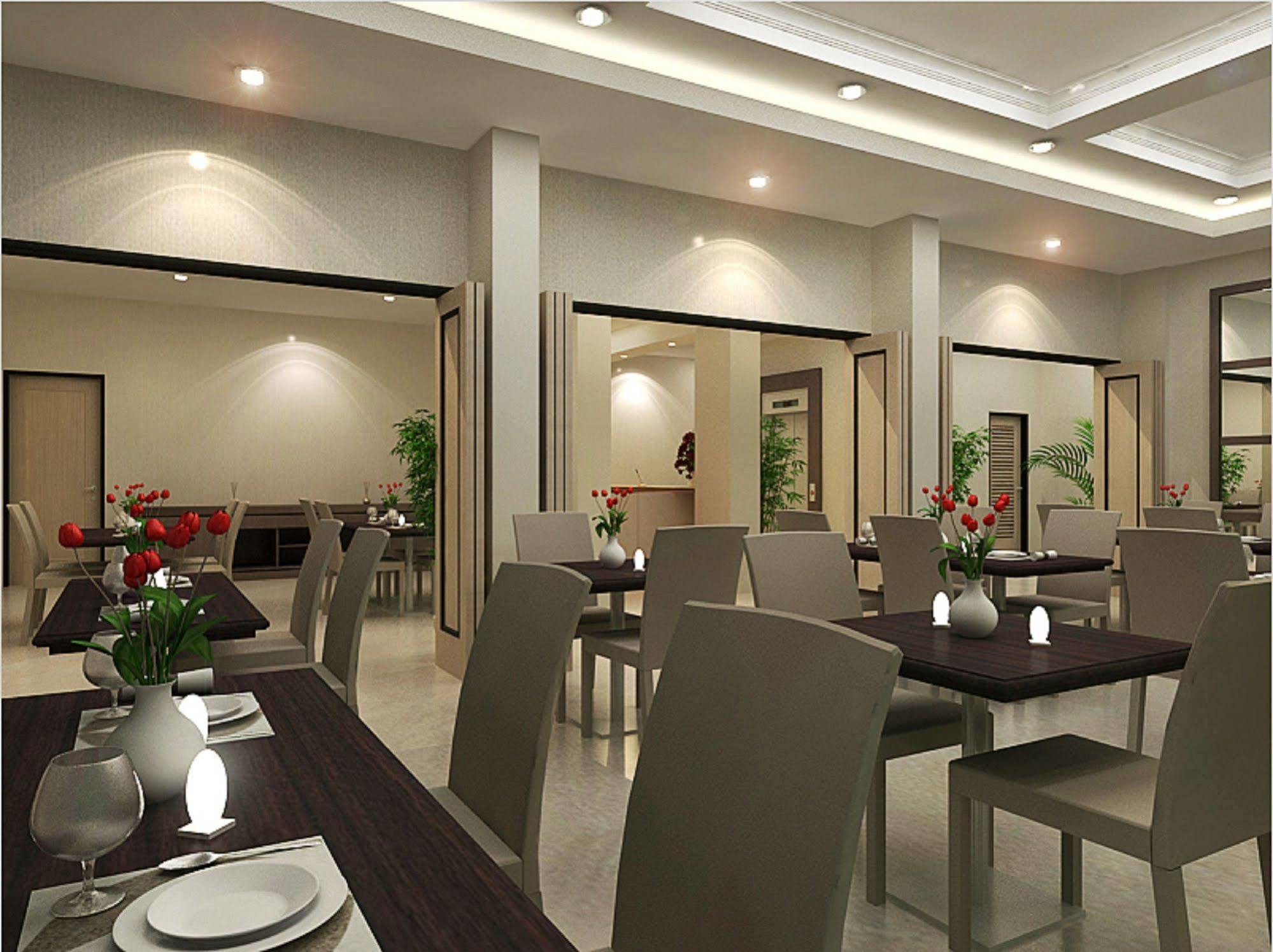 Sparks Odeon Sukabumi, Artotel Curated Экстерьер фото